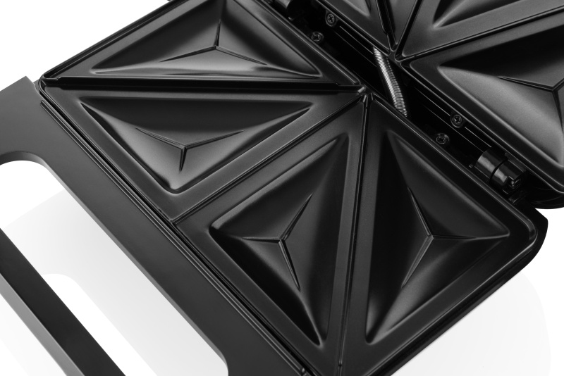 Sendvičovač ETA Krusto 4163 90000 černý/nerez