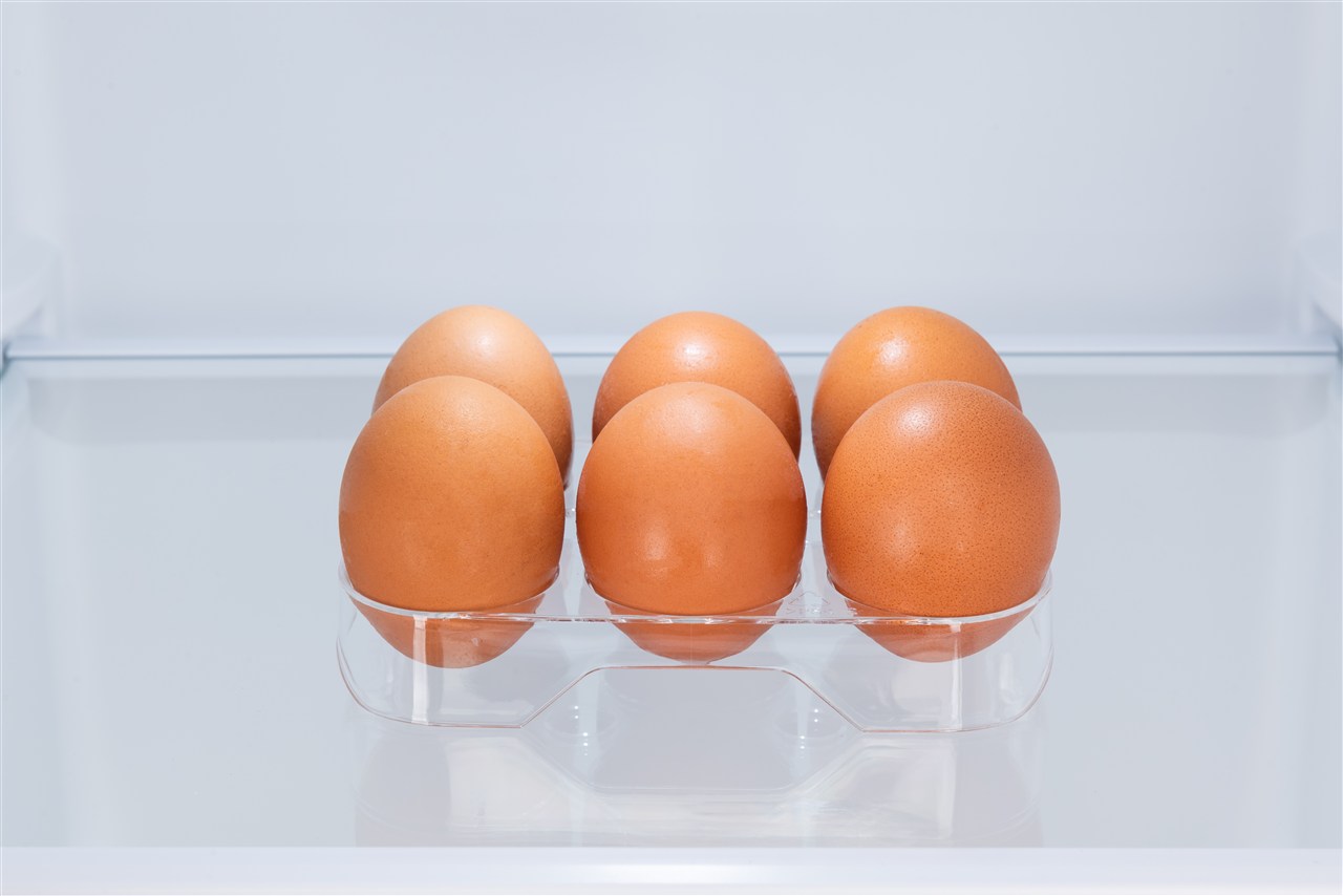 Chladnička s mrazničkou ETA 285590000E bílá