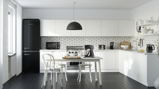 Mikrovlnná trouba Storio 321090020 černá